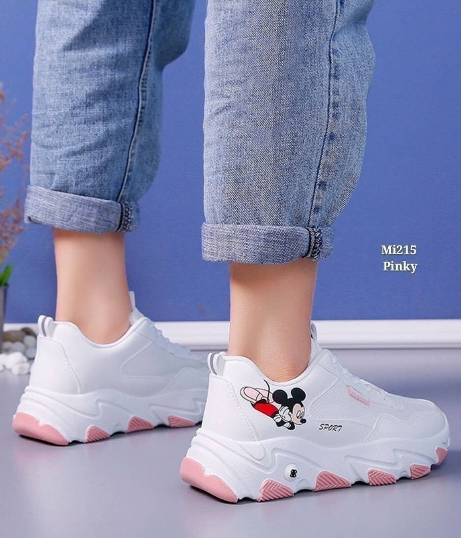 พร้อมส่ง Mi215 รอบ 2 ครบไซส์ ผ้าใบมิกกี้เมาส์ Mi215 งานนำเข้าแบบสวย งานดีมาก แบรนด์ suprem เพิ่มแบรนด์ Mickey ที่สาวๆชื่นชอบมาอีก แบรนด์หนักๆ ในราคาเบามากกก ผลิตจาก pu เกรดดีที่สุด ด้านในบุนิ่ม พื้นนิ่มมาก แต่งสีสวยเด่น ใส่เล่น หรือใส่วิ่งได้ ใส่กับชุดไหน