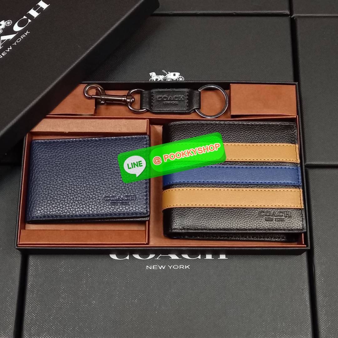 NEW IN💥>>มีกันหรือยัง ใช้แล้วหล่อมากน้า😎//>>COACH 3-IN-1 WALLET WITH VARSITY STRIPE WITH KEY FOB LIMITED BOX (COACH F24649)🍁กระเป๋าสตางค์ มี ID ใบลูก สำหรับใส่บัตรแยก มีพวงกุญแจ ใช้แล้วดูหล่อสุดๆ🔸️**จะใช้เอง หรื