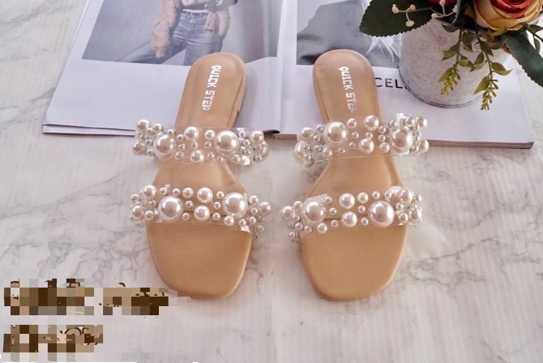 สินค้าขายดีพร้อมส่งค่า รองเท้างานสวยมาแล้วค่า details รองเท้าแฟชั่นน้องมุขมาใหม่คะ งานน่ารักมากค่ะ งานทรงสวย ใส่ง่าย จะใส่ไปเที่ยวทะเล 🏖⛱ก็น่ารักค่าสาวๆไม่ควรพลาดเลยค่า