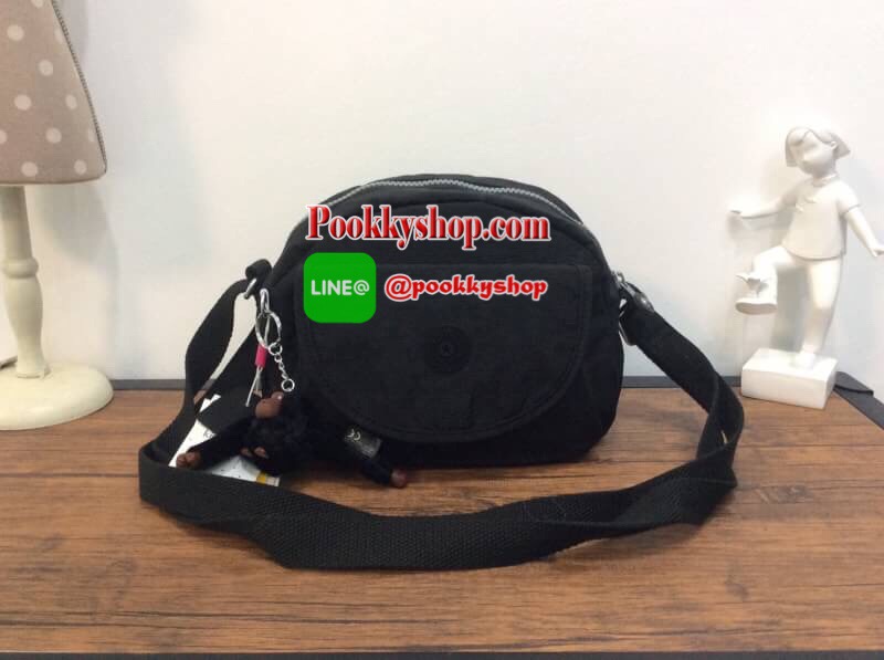 พร้อมส่ง New Arrival Kipling nylon shoulder bag 2017 ( K15313 ) >>พร้อมส่งค่ะกระเป๋าสะพายข้างรุ่นใหม่ล่าสุด วัสดุไนล่อน กันน้ำ บุด้วยนวมที่ฐานกระเป๋าเพิ่มความนุ่มค่ะ >>รูปทรงสวย ขนาดกระทัดรัด มีช่องกระเป๋าด้านหน้าใส่ของจุกจิกหนึ่งช่องค่ะ >&