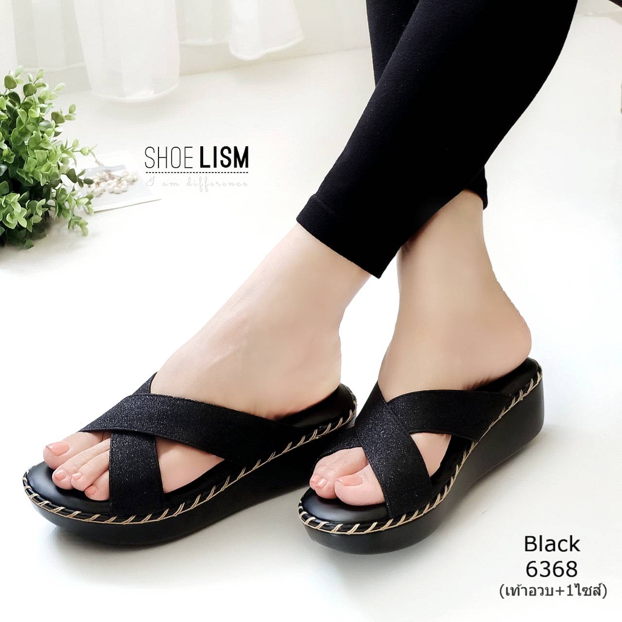 สินค้าพร้อมส่ง มาใหม่คร้าางานหน้าไขว้ รองเท้าลำลองส้นเตารีด สวมใส่ง่าย ใส่สบาย พื้นนิ่ม แมทซ์กับชุดไหนก็เก๋ๆๆคร้าา!👍