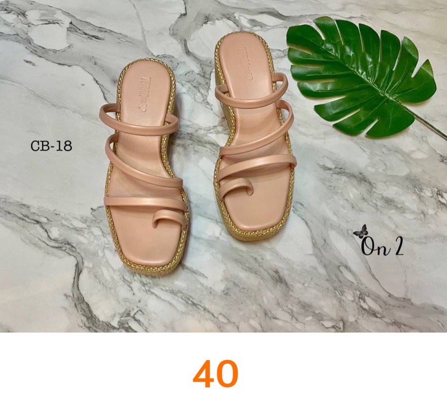 SALE ลดกระหน่ำเคลียร์สต๊อก 350 ส่งฟรี ems เลยจ้า สินค้าใหม่ไม่มีตำหนิ