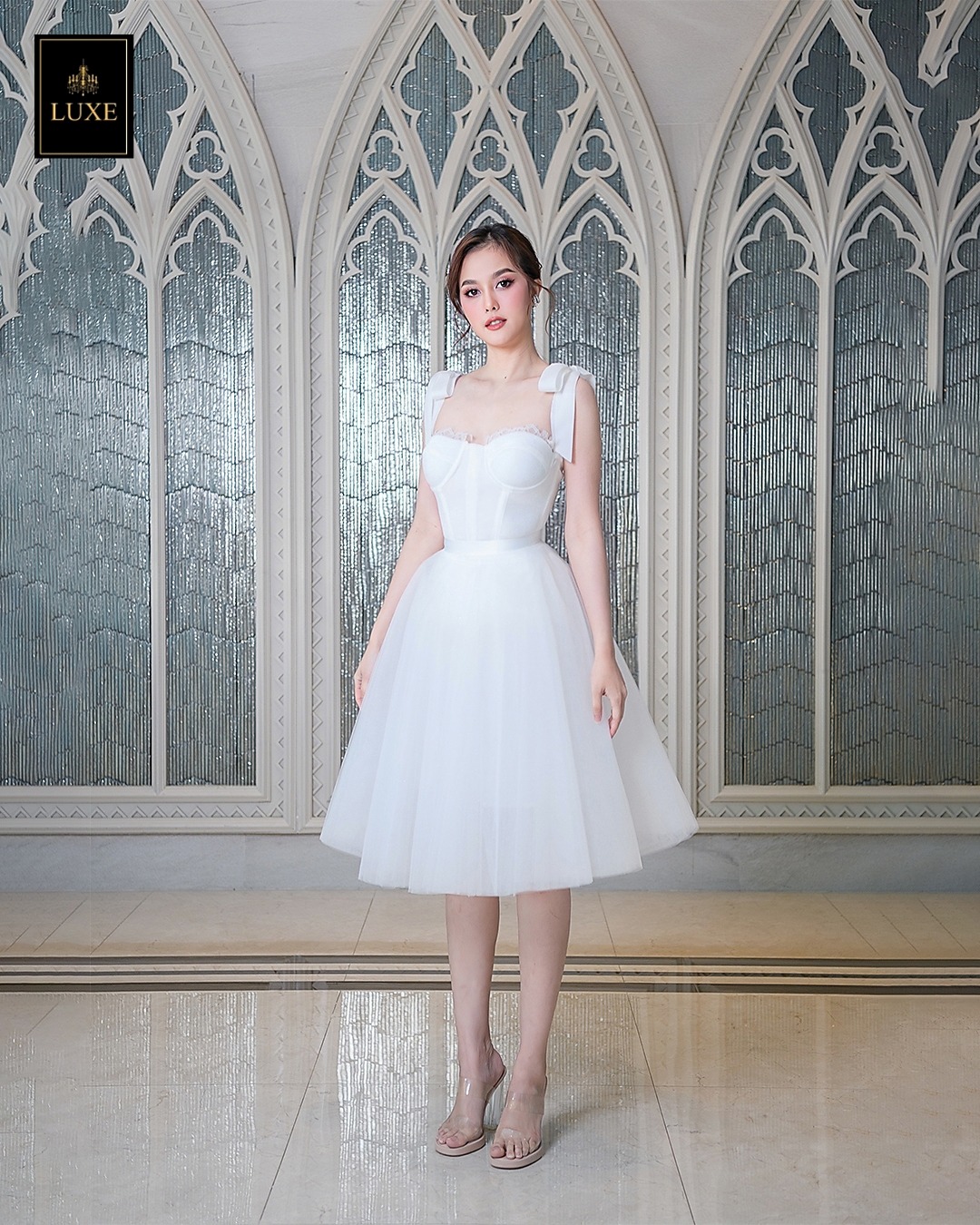 เสื้อแฟชั่น เสื้อสายเดี่ยวสไตล์คอร์เซ็ตบรา ผ้ากำมะหยี่เนื้อนุ่มยืดหยุ่น มีโครงทั้งเก็บและดันทรงสวย