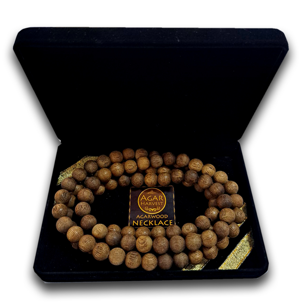 สร้อยคอ ลูกปัด ลูกประคำ มาลา จากแก่นไม้หอมกฤษณา ในกล่องกำมะหยี่ สวยหรู (108เม็ด 10มิล) Agarwood Beads Necklace with Box (108 Beads) 10mm / Mala, Rosary 1 Unit