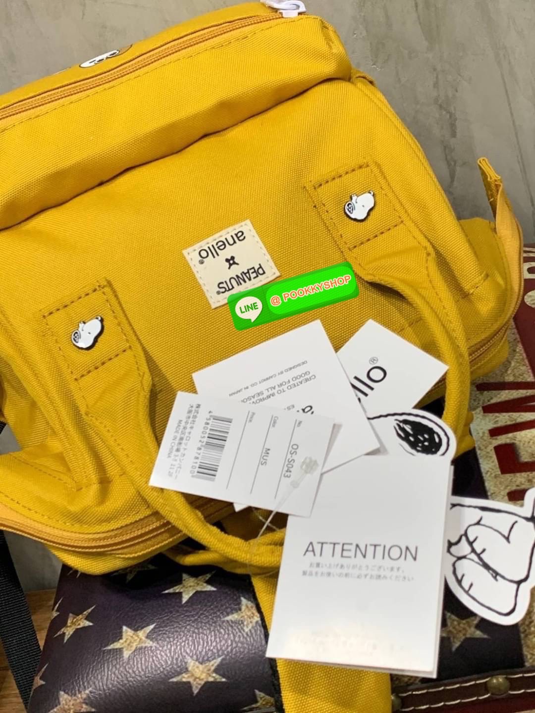 ANELLO x Peanuts Backpack (Size Kids) os-s043 ได้ Collaboration หรือเป็นการร่วมงานกับตัวการ์ตูนสุดคลาสสิคอย่าง Peanuts มานำเสนอโดยเอาคาแลคเตอร์ ในการใช้ชีวิตประจำวัน ที่เหมาะสม มาวางบนตัวกระเป๋า กระเป๋า anello (อเนลโล่) กระเป๋าเป้แบรนด์ของญี่ปุ่น ที่มีเอก