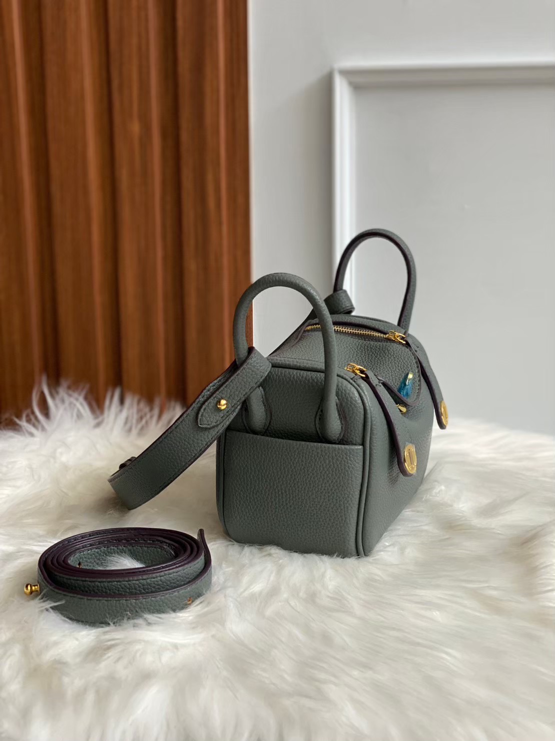 Mini LD 18 cm & 20 cm Lindy size แจ๋ว พร้อม Debut แล้วค่าพี่ๆ ตอกย้ำความปังของ LD collection ไม่ว่าจะทำมากี่ Size ก็หมดเกลี้ยง เติมสต็อคเเทบไม่ทัน การันตีความปังของนางด้วยไซส์จิ๋ว 18 cm ไปเลยค่า ใครว่าเล็กจะไม่เริ่ด คิดผิดค่ะ นางจุของเท่ารุ่นพี่ 20 เลยนะค