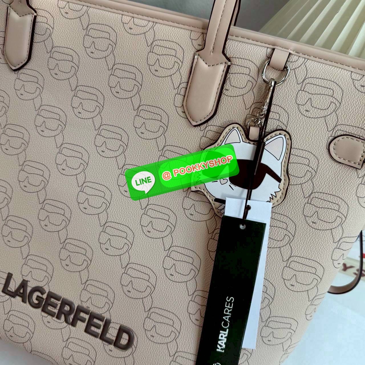 กระเป๋า Karl Lagerfeld Tote Bag งานสวยสุดๆ มาพร้อมพวงกุญแจ สุดน่ารัก