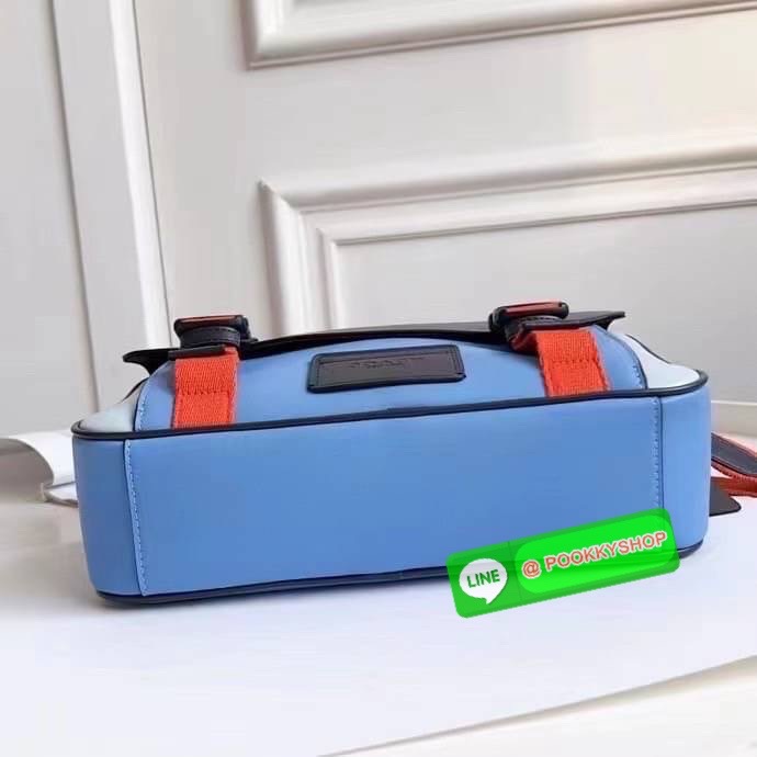 COACH TRACK CROSSBODY IN COLORBLOCK SIGNATURE CANVAS WITH COACH PATCH (C6657) 🛍🛍กระเป๋าสะพายทรงแมสเซ็นเจอร์ ทรงสวยรุ่นที่ต้องมีติดตัวคะหนุ่มๆ จุของได้เยอะมากแบ่งเป็นสัดเป็นส่วน วัสดุหนังแคนวาสสลับหนังแท้ กระเป๋ามีตัว ล็อค มีซิปด้านใน ด้านห