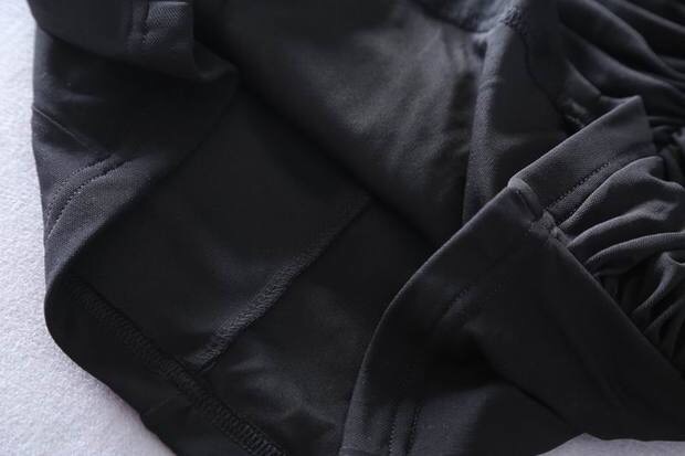 เดรส สายเดี่ยว เดรสสั้นเกาะอก สีขาว เนื้อผ้าโปร่ง เย็บสม็อค ผ้าสวย ทิ้งตัว หรูมากคะ FREE SIZE S/M (แถมสาย ถอดใส่ได้คะ)