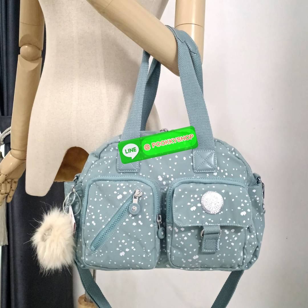 Kipling Women’s Defea Top-Handle Bag (ผ้าหนา) กระเป๋าถือหรือสะพายจาก Kipling วัสดุทำจาก Nylon + Polyester