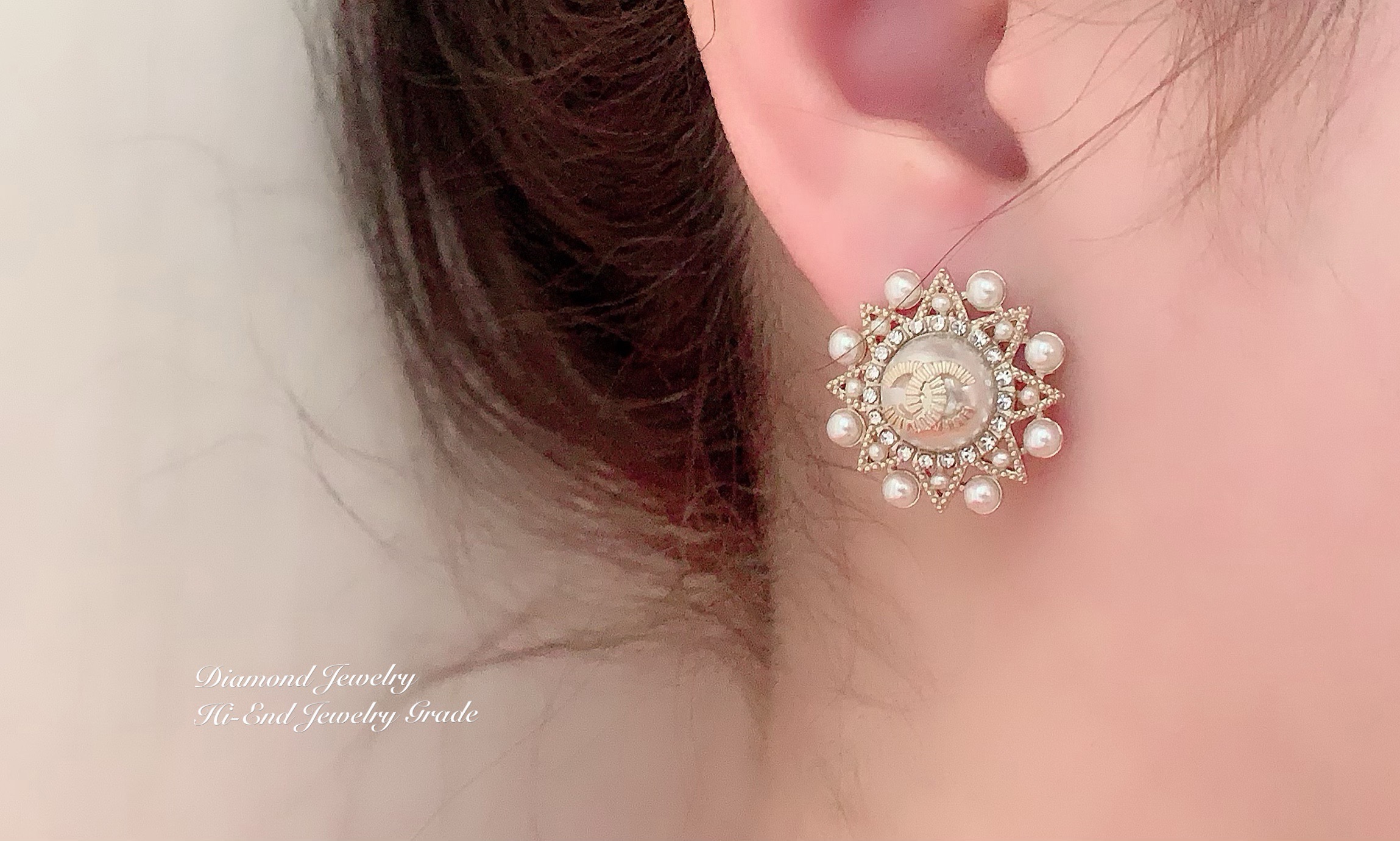Super Hi-End Quality !!!! ((งาน 1:1 เหมือนในช็อปมากที่สุดในท้องตลาด)) Chanel Earring ต่างหูชาแนลงาน 1:1 เหมือนของแท้เป๊ะๆค่ะ งานมุกสวยๆ รับรองงานสวยมากกกกก ดูหรู ดูผู้ดีสุดๆ งานดี คุณภาพดีมากๆมากๆคะรับประกันความพอใจเลยค่ะ ตัวเรือนสีทองอ่อน สวยมาก คอนเฟิม