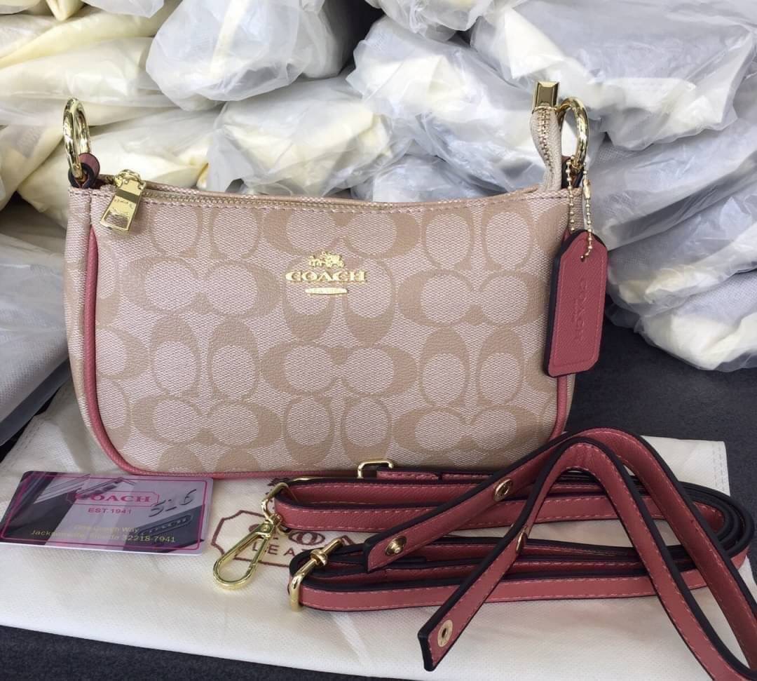 New‼️ Coach เกรดพรีเมี่ยม กระเป๋าถือ สะพายข้าง งานเกรดพรีเมี่ยม งานปั้มทุกจุด ติดโลโก้ Coach ถุงผ้าปั้มเเบร์น coach ใส่มือถือ ใส่กระเป๋าสตางค์ใบยาวได้