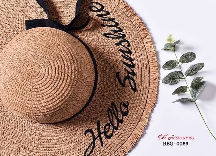 สินค้าพร้อมส่ง หมวกสานปีกกว้างปัก Hello Sunshine พับได้คืนรูปได้ดี ถูกน้ำได้ สวย ถ่ายรูปมากเริ่ดสุดๆจ้า