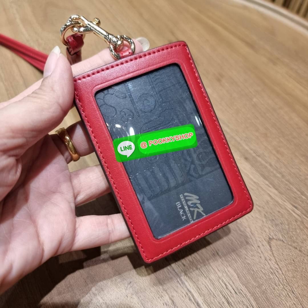 กระเป๋าใส่บัตรคล้องคอ Coach card holder ราคาพิเศษสุดๆ!!! ของหายาก!! ง่ายๆแบบไม่ธรรมดา!! คลาสสิคแต่มีดีเทลโดดเด่น!! กระเป๋าถนอมบัตร พร้อมสายคล้องคอ ดีไซน์ลวดลายสวย ดูดีทุกแบบ ใช้งานง่าย พกพาสะดวก จะใส่บัตรพนักงาน บัตรเครดิต บัตรปชช. ใบขับขี่ และบัตรอื่นๆที