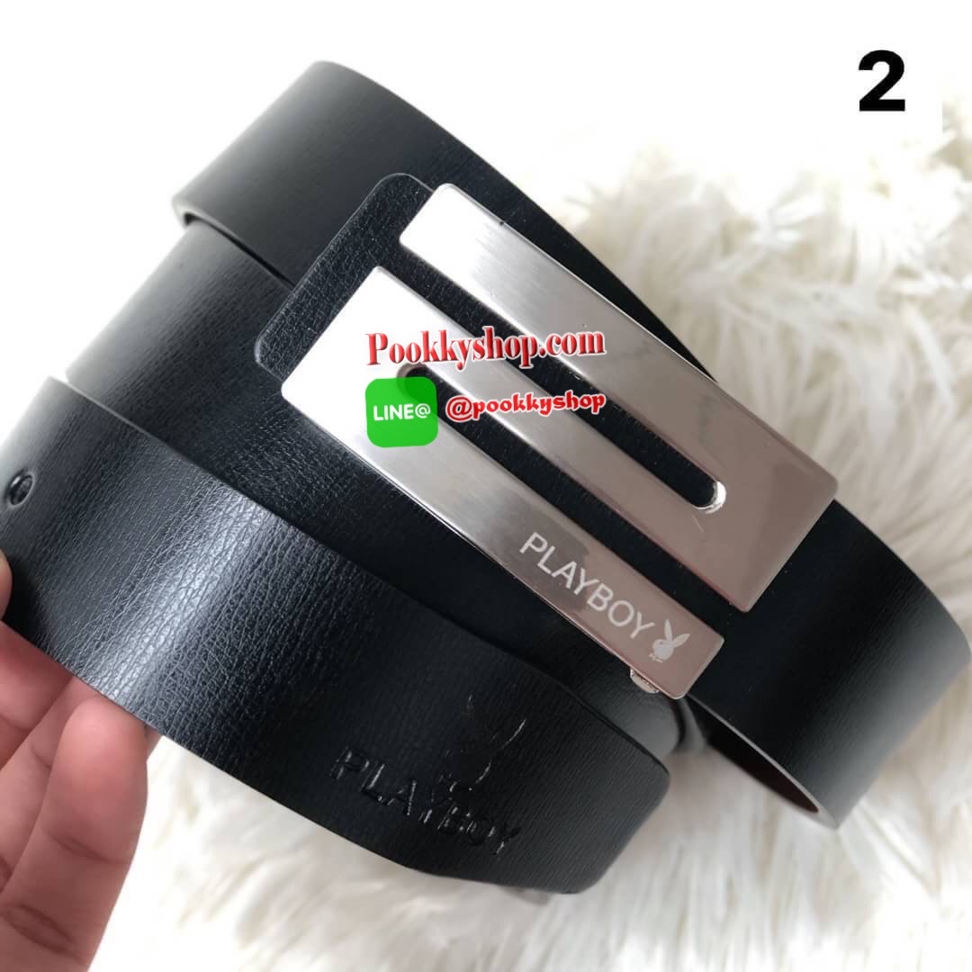 DON'T MISS! PLAYBOY MEN LEATHER BELT (Free Size) เข็มขัดหนังสีดำรุ่นสุดฮิตจาก Playboy หัวเข็มขัดโลหะดำตัดเงินปั้มโลโก้คุณภาพดีตามแบบฉบับของแบรนด์ดีไซน์คลาสสิคเข้าได้กับทุกชุดสามารถปรับได้หลายระดับ มาพร้อมกล่องแบรนด์สามารถมอบเป็นของขวัญได้ ไอเท็มนี้ M