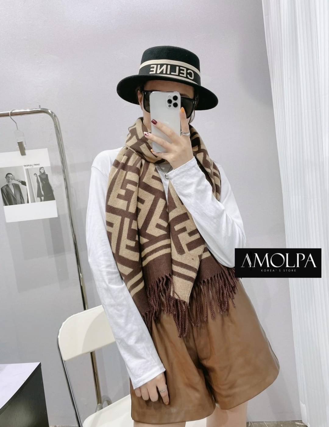 ผ้าพันคอ FF ผ้าหนานุ่มแน่นๆ เนื้องานละเอียด เกรดพรีเมียม ค่า ห้ามพลาดเลยน๊า NO BOX