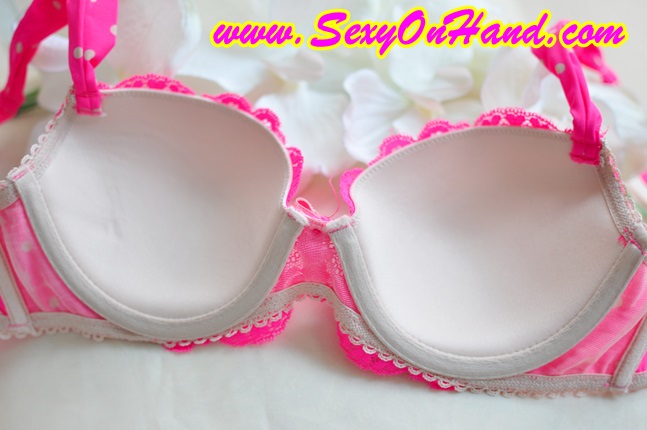 ชุดชั้นในเซ็กซี่ ทูพีซ สีชมพูสดใส ลายจุด ขาว + กางเกงในบิกินี่ เข้าชุด งานพรีเมี่ยม Brandname ส่งยุโรป Size B70/B75