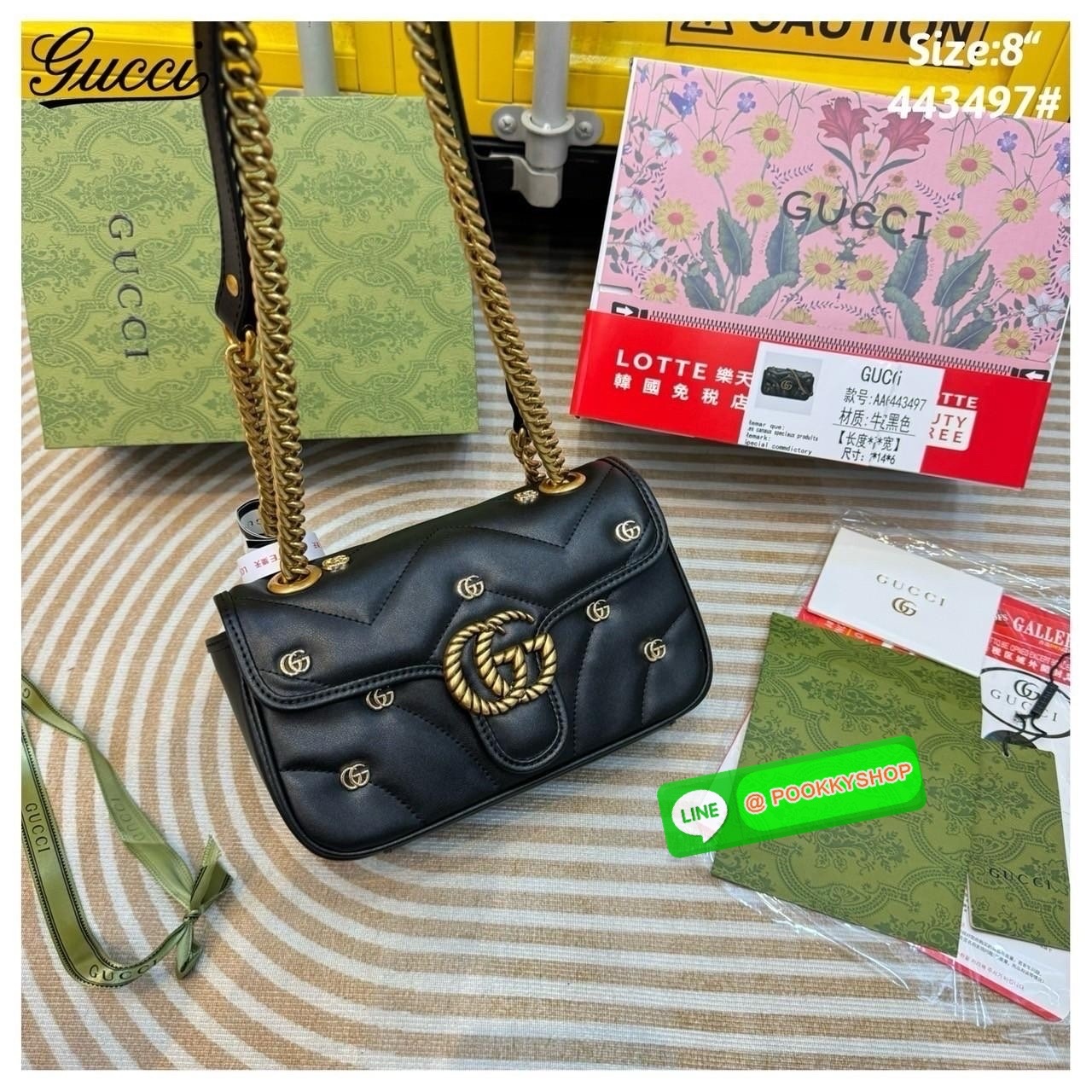 GUCCI GG Marmont Shoulder Bag with monogram-plaque กระเป๋าสะพายรุ่นคลาสสิค ดีไซน์ใหม่ ตกแต่งโลโก้ GG เต็มใบ เพิ่มความลูกคุณลักชูไปอีก สีสวยขับผิว ดูแพง อัพลุคได้สบายๆ เป็นไอเท็มที่ใช้เป็น everyday bag ได้เลย ใบนี้ต้องแนะนำเลยจ้า