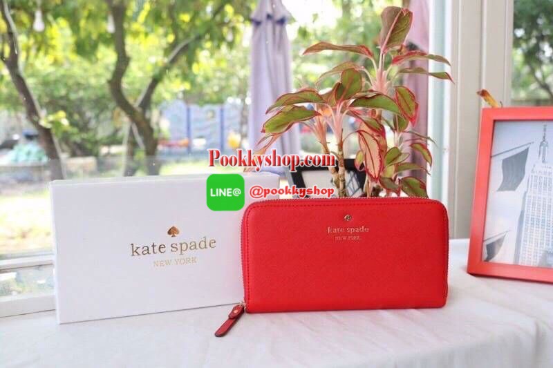 KATE SPADE WALLET กระเป๋าสตางค์ใบยาวรุ่นยอดนิยม วัสดุหนัง safiano เรียบหรู ดูดี อะไหล่ทอง ด้านในมีช่องซิป ช่องใส่เหรียญ ช่องใส่บัตรได้เยอะจุใจ พร้อมกล่อง