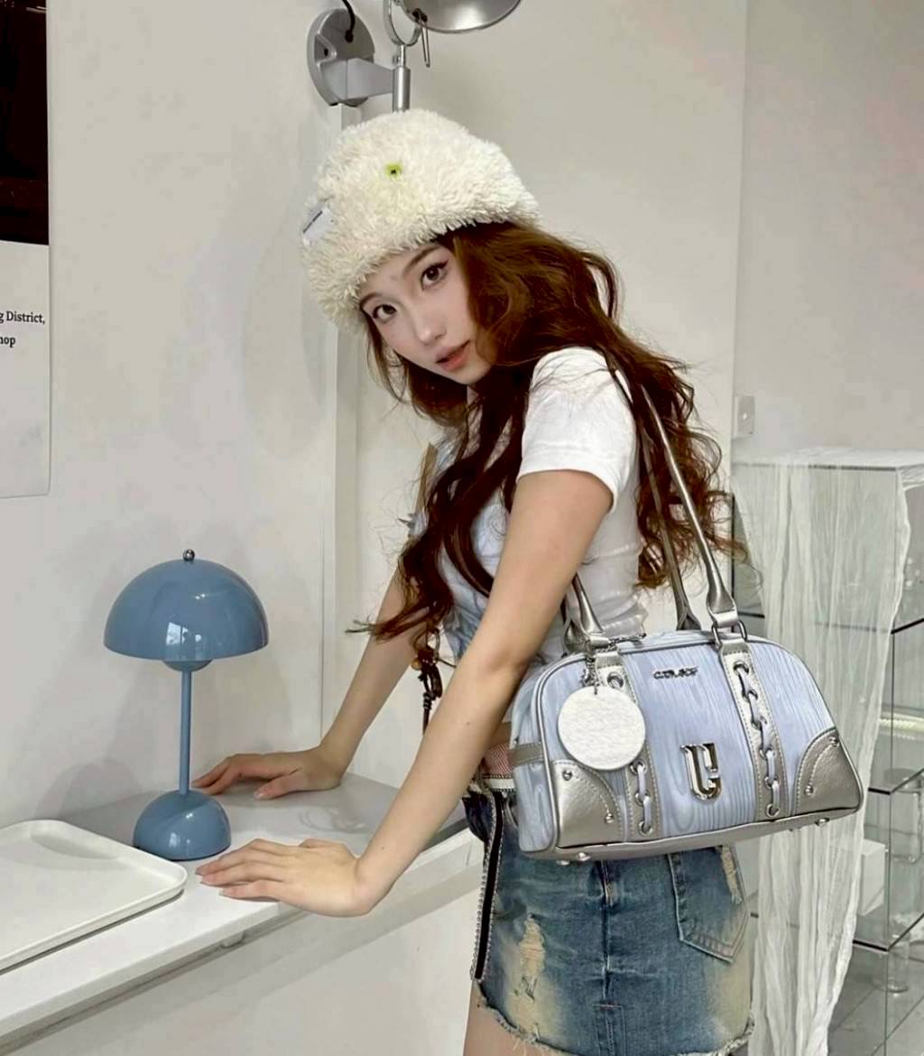 กระเป๋า Cultivator แบรนด์ใหม่ มาแรง ฮิตสุดในเมกา สายเกา สไตล์ y2k