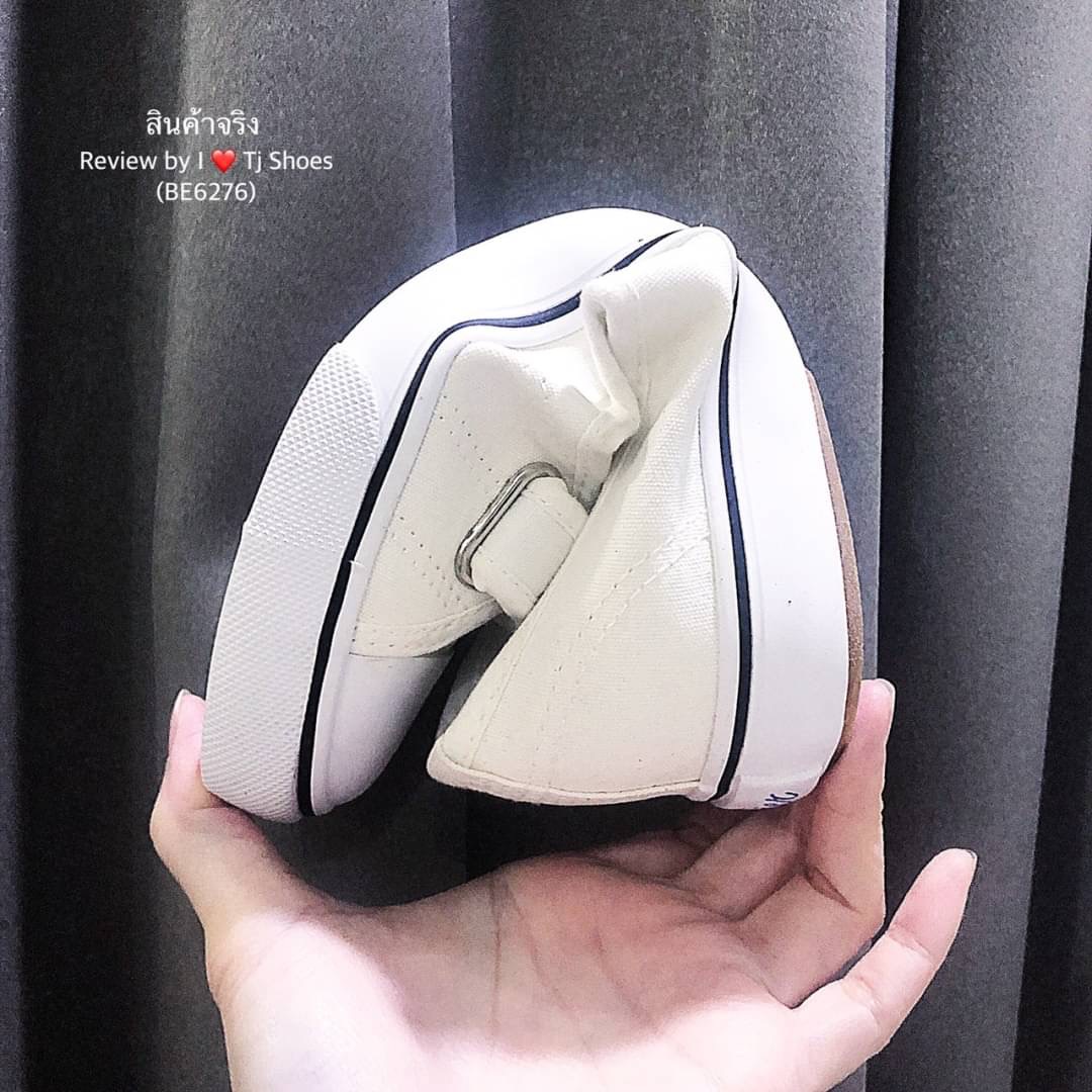 พร้อมส่งรองเท้าผ้าใบเพื่อสุขภาพนำเข้า !!! - รุ่นนี้ใส่นิ่มดีมาก น้ำหนักเบา - พื้นรองเท้ายางมีความอ่อนนุ่มและเหนียว เกาะพื้น ช่วยกันลื่นได้ดี - พื้นบิดงอได้ ช่วยลดแรงกระแทกเวลาเดินได้ดี ทำให้ใส่บายเท้าขึ้น ใส่นิ่มเบาเดินนุ่มสบายสุดๆ - จับแมทกับชุดง่าย ใส่แ