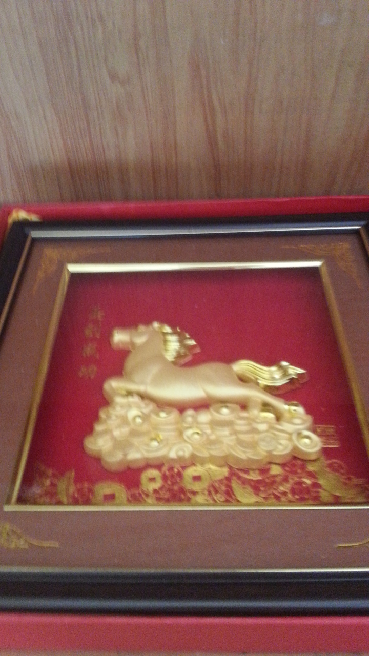 กรอบรูปทองเค ม้าสวรรค์ ขนาดกว้าง 10 นิ้ว สูง 10 นิ้ว