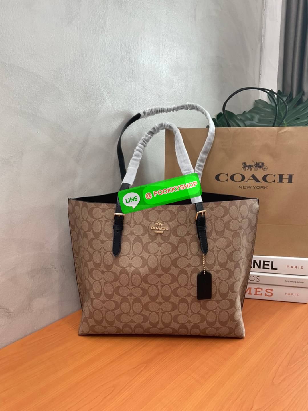 🚚 พร้อมส่ง 🚚 Restock!! รุ่นขายดีที่สุด มากี่รอบก็ขายดีหมดไวทุกรอบ💕 COACH F1665 MOLLIE TOTE IN SIGNATURE CANVAS กระเป๋าสะพายไหล่ Coach ทรง Shopping รุ่นใหม่ คุณภาพดี หนัง pvc หนังนิ่ม ทรงสวย คลาสสิก รุ่นฮิตตลอดกาล ไม่ตกเทรน ภายในแยก