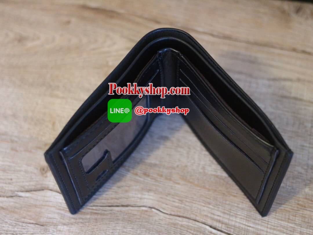 PLAYBOY LEATHER BELT & WALLET VALUE PACK Limited Edition จาก Playboy เซตสุดคุ้ม ในเซตจะมีเข็มขัด+หัวเข็มขัด2หัว และกระเป๋าสตางค์แบบ2พับ มีช่องใส่รูปใส่บัตรใส่ธนบัตรแยกเป็นสัดส่วน มาในกล่องแบรนด์สามารถมอบเป็นของขวัญได้