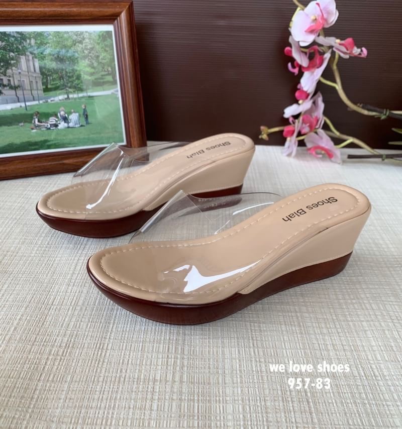 พร้อมส่ง รองเท้าส้นเตารีด พลาสติคใสนิ่ม ใส่สบายไม่บาดเท้า แบบขายดี น้ำหนักเบา สูง 2.5 นิ้ว