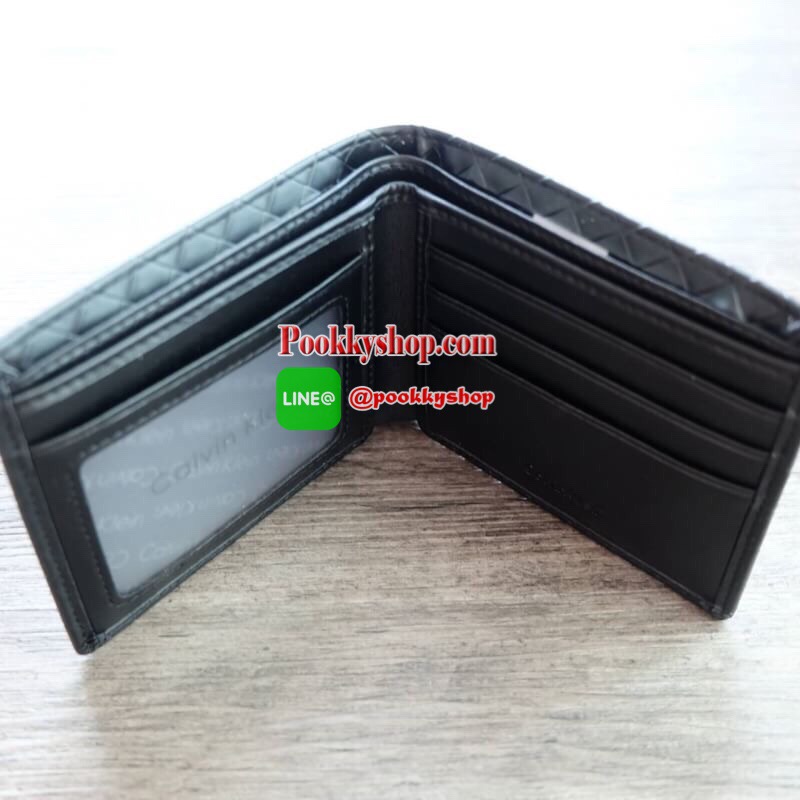 Calvin Klein Leather Credit Card Fold with Metai Clio Key Fob Set กระเป๋าสตางค์ใบสั้น Set สุดคุ้มมอบให้เป็นของขวัญหรือใช้เองก็แนะนำค่ะ