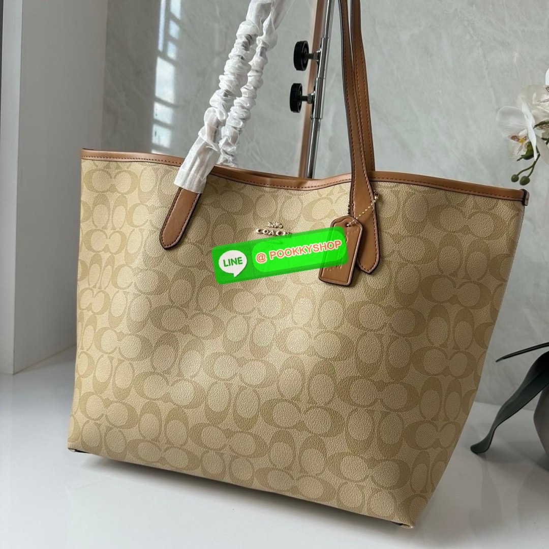 COACH CITY TOTE IN SIGNATURE CANVAS (5696) ðāļāļĢāļ°āđāļāđāļēāļāļĢāļāļāđāļāļāļāļīāđāļāđāļāđāļŦāļāđ āđāļŦāļĄāļēāļ°āļāļąāļāļŠāļēāļ§āđāļŠāļēāļĒāđāļāļāļāļ°āļŠāļąāļĄāļ āļēāļĢāļ°āđāļĒāļāļ° ðāļ§āļąāļŠāļāļļ: āļŦāļāļąāļāđāļāļāļ§āļēāļŠāļāļąāļāļāļāļāļŦāļāļąāļāđāļāđ ðāđāļāļīāļ-āļāļīāļāļāđāļ§āļĒāļāļĢāļ°āļāļļāļĄāđāļāđāļ āļāđāļēāļāđāļāđāļĨāđāļ āđāļŠāđāļāļāļāđāļāđāđāļĒāļāļ° āļĄāļĩāļāđāļāļāļāļīāļ 1 āļāđāļāļ āļŠāļēāļĄāļēāļĢāļāđāļŠāđ iPad āđāļāđāļāļļāļāļĢāļļāđāļ