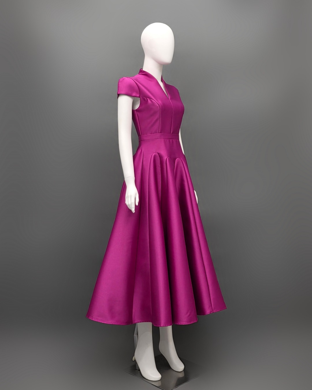 เดรสแฟชั่น เดรสเสื้อคอตั้ง แขนสั้น กระโปรงบาน