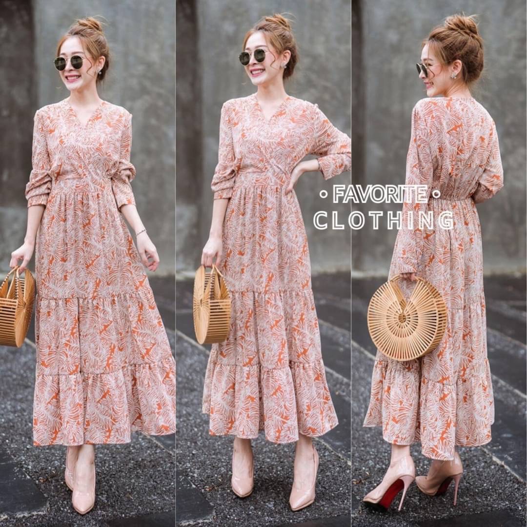 รอบ5มาแล้วค่าาา!!!! ❣️แม็กชี่เดรสคอวี❣️ แม็กชี่เดรสลายดอกคอวีแขนยาว ผ้าพิมพ์ลายดอกคมชัด งานสม็อคเอวด้านหลัง งานจริงสวยมากๆค่ะ แพทเทิร์นสวย ผ้าใส่สบายสุดๆ สาวๆตัวเล็กตัวใหญ่ใส่ได้หมดจ้า รีบจัดด่วนๆเลยน๊าาา