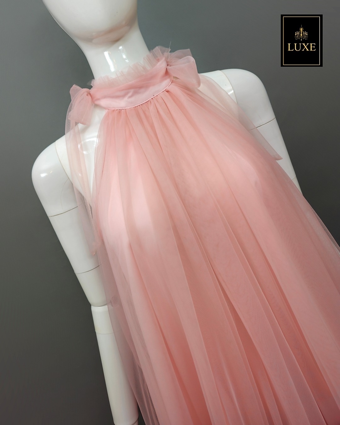 เดรสแฟชั่น เดรสเสื้อคอกลมแขนกุด กระโปรงบานทรงวงกลม