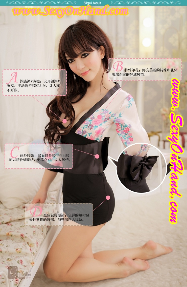 ชุดคลุมเซ็กซี่ สาวซามูไร กิโมโนสั้น เซ็กซี่ ซีทรู แนวเกอิชา นางรำญี่ปุ่น ช่วงบนสีพื้นชมพูอ่อนลายดอกซากุระ ด้านล่างกระโปรงดำสั้น พร้อมสายคาดเอวและโบว์สำเร็จ น่ารักเซ็กซี่ ขี้เล่นคะ +G string เข้าชุดคะ