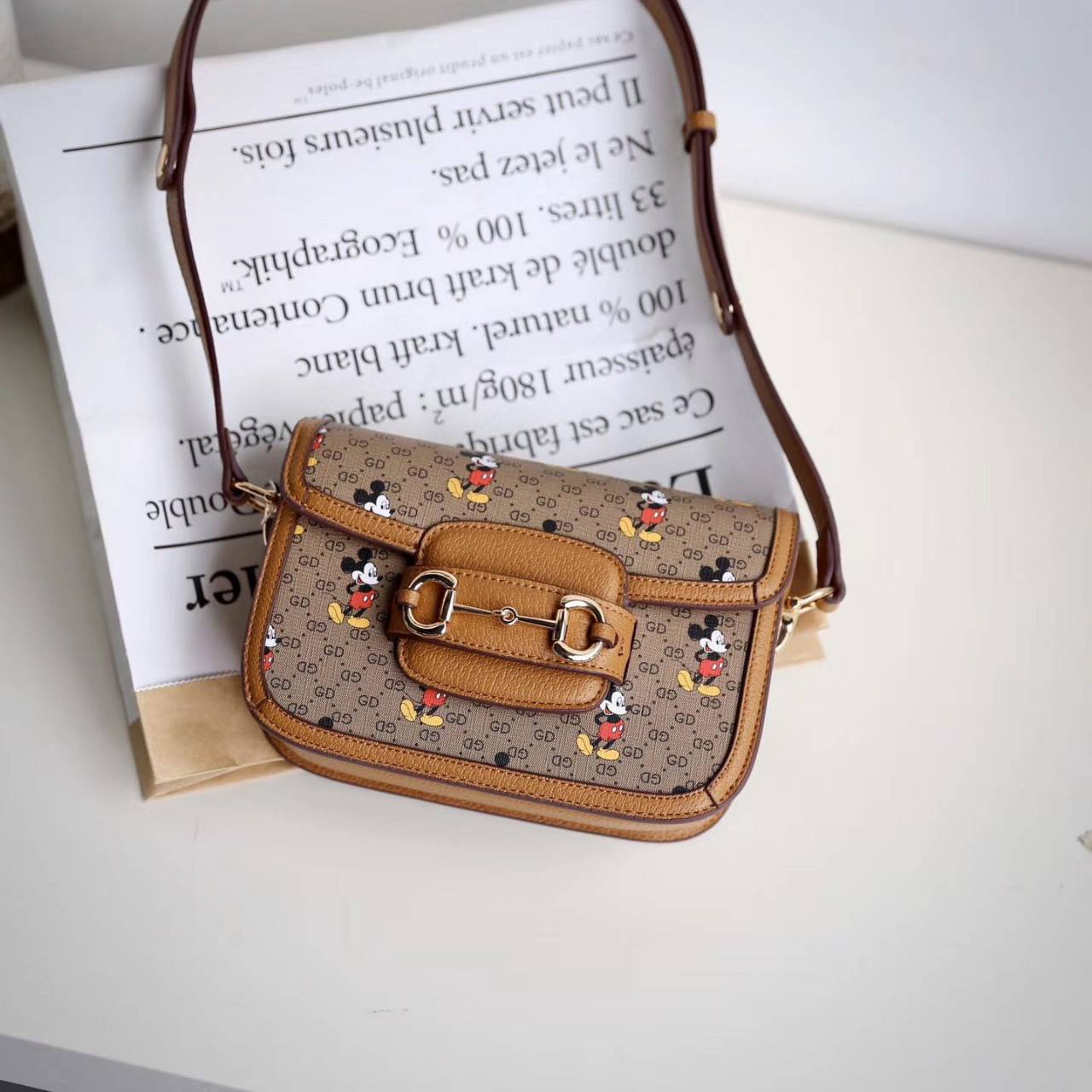 มาแล้วน้า ทรงนี้ยอดนิยมที่สุดเลย Horsebit มาพร้อมมิกกี้สุดน่ารักกันไปเลย งานสวยสุดๆๆเหมือนหนังแท้มากๆ รับรองได้ไปไม่ผิดหวังเลยจร้า