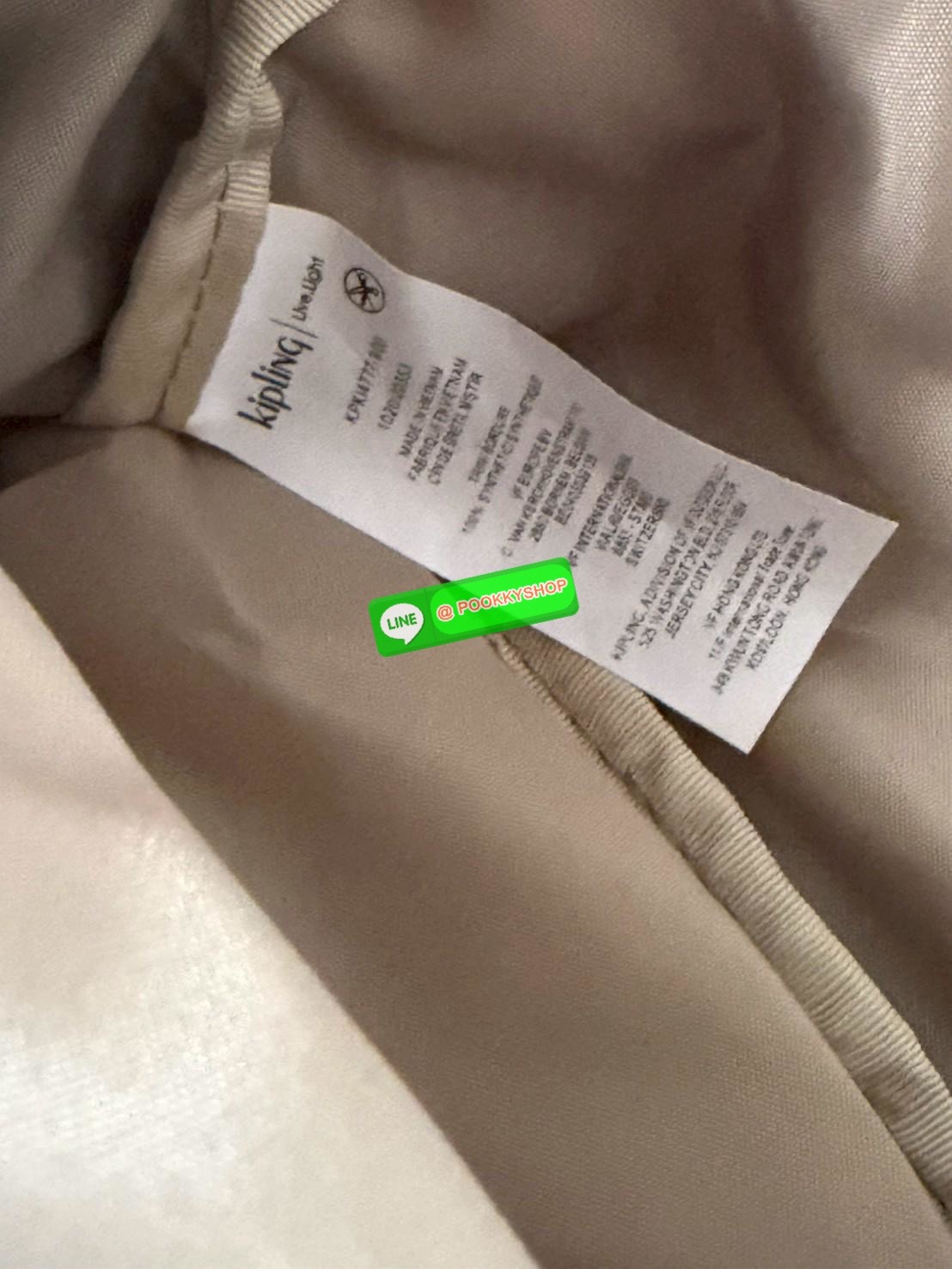 💕Kipling Unisex Shoulder Bag Defea กระเป๋าสะพายข้าง Defea Mini ที่ตอบโจทย์ทุกวันของคุณ ไม่ว่าคุณจะออกไปทำธุระประจำวัน หรือพบปะกับเพื่อนฝูง Defea Mini เป็นกระเป๋าที่น่ารักและน้ำหนักเบา ที่สุดในคอลเล็กชัน