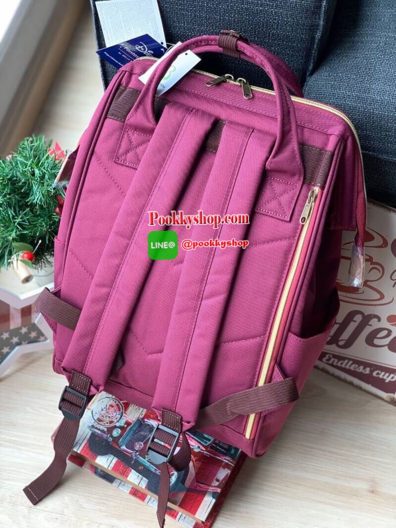 Belle Maison's Disney Fantasy Bags! รุ่น Classic Backpack จากBellemaison แห่งเดียวในประเทศญี่ปุ่น มีรูปโฉมและสไตล์ใช้งานคล้ายแบรนด์ Anello แต่งแต้มสีสันและลวดลายเพิ่มเติมลงบนกระเป๋าจากเหล่าการ์ตูนของดิสนีย์ เป็นรุ่นลิมิเตทสุดๆที่ออกมาไม่บ่อยเลยคร้า!!