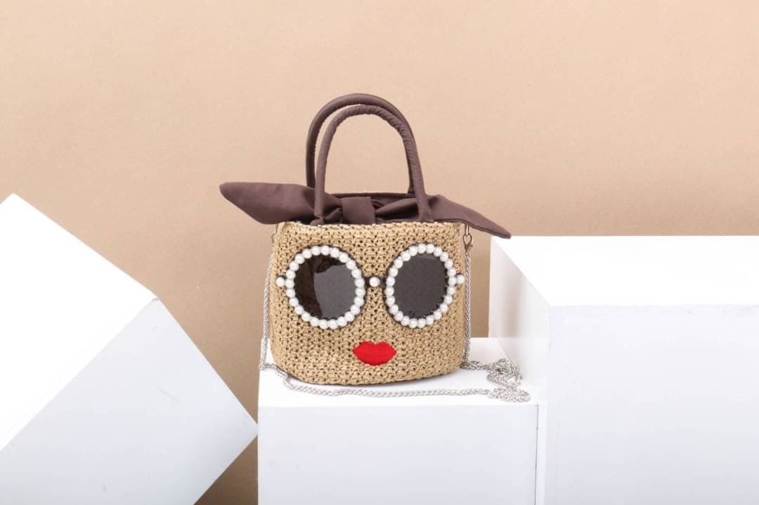 กระเป๋าดังจากญี่ปุ่น A-jolie ใช้เวลาผลิตนานมากกว่าจะได้วัสดุตัวนี้ บอกเลยเป๊ะสุดๆ สวยทุกจุด อะหลั่ยเด้งไปเลย ได้ไปรับรองไม่ผิดหวังแน่นอนค่า