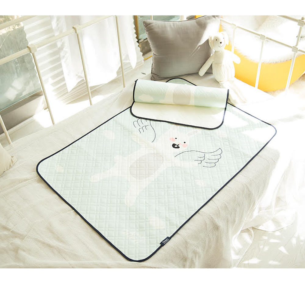 Oben Non-slip waterproof pad ผ้าปูรองที่นอนกันน้ำซิลิโคน สำหรับเด็ก กันน้ำ 100% ไม่ซึมเปื้อน Made in Korea
