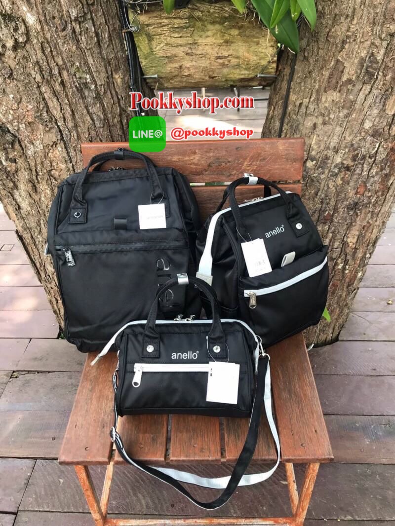 Anello Repellency Edition2 Mini Shoulder Bag (FSO-B025) กระเป๋าสะพายข้างวัสดุNylon & Polyesterหนา กันน้ำได้ น้ำหนักเบา มาพร้อมสายสะพายถอดและปรับความยาวได้ เปิดปิดด้วยซิปคู่ ภายในกว้างใส่กระเป๋าสตางค์ยาว มินิไอแพคได้ รุ่นใหม่ลิมิเตทที่น่าสะสมเลยคร้า!