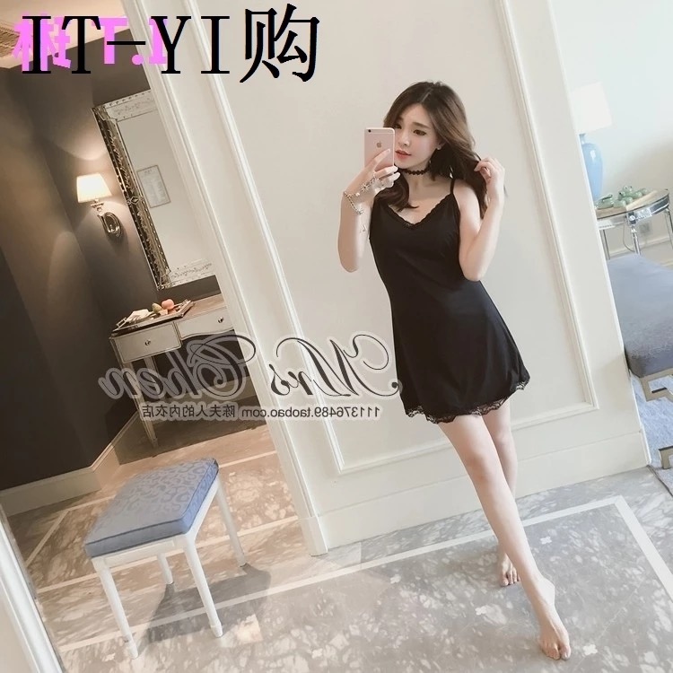 ชุดนอนเซ็กซี่ ชุดนอนสายเดี่ยว สีดำ แต่งสายลูกไม้ปักด้านหลัง สวยเปรี้ยว เนื้อผ้ายืด เกรดพรีเมี่ยม นุ่มลื่น เย็นสบาย +G-string