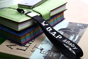 [พร้อมส่ง] สายคล้องแบบสั้น BAP