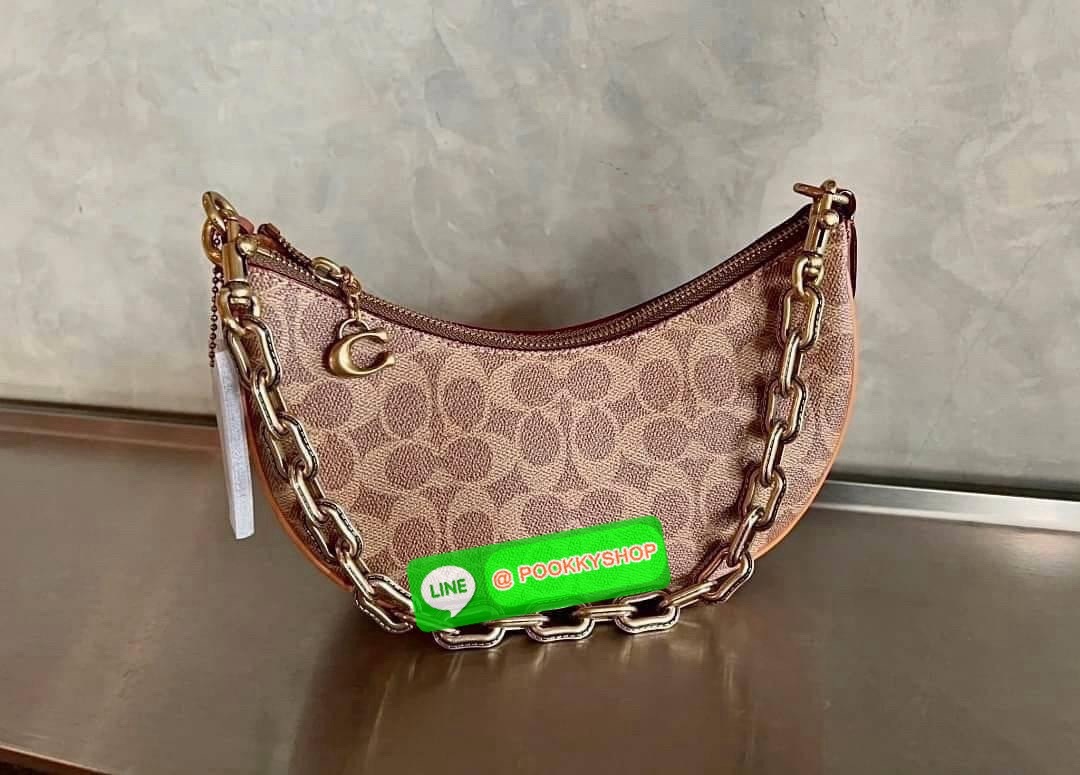 COACH MIRA SHOULDER BAG((CM582//583)) 💌เอาอะไรมาไม่คุ้ม ใบเดียวเอาอยู่ตลอดวันไม่ว่าจะตอนกลางวันหรือใช้ไปปาตีร์กลางคืน! หนังแท้อย่างดี นิ่มสวยคลาสสิคมากๆ