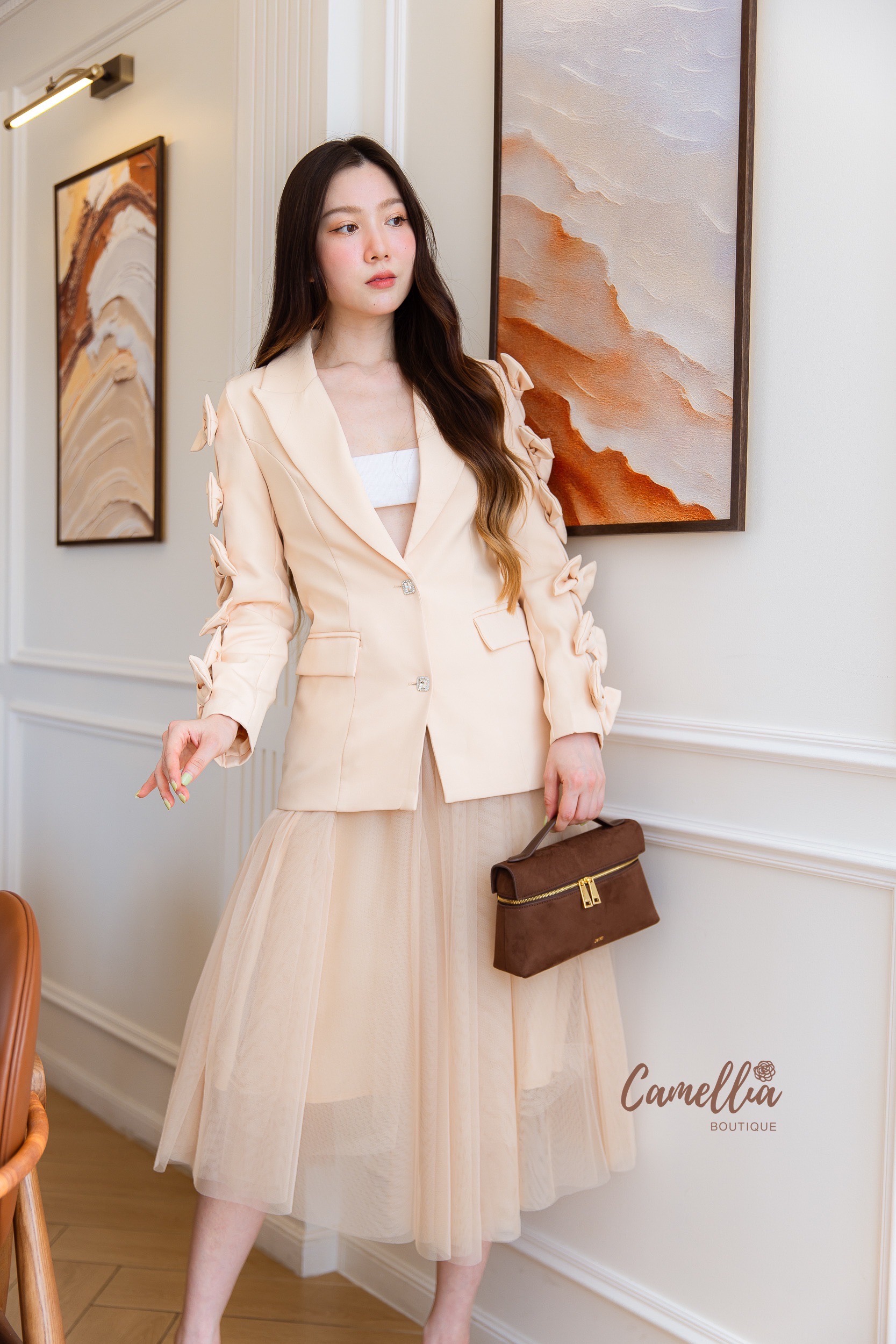 ชุดเซทแฟชั่น ชุดSet เสื้อBlazer แขนโบแต่งกระดุมเพชรด้านหน้า