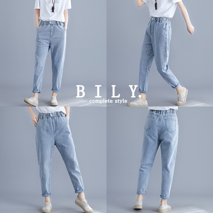 เข้าเพิ่มรอบ 2 !!! NEW ARRIVAL complete style by BILY กางเกงผ้ายีนส์เดนิมเนื้อนุ่มไม่แข็ง เอวยืดอย่างดี กางเกงดูคิ้วส์แต่งกระดุมหลอกด้านหน้า กระเป๋าข้าง กระเป๋าหลัง งานผ้าญี่ปุ่นนำเข้า ทรงสวยเท่ชิค งานน่ารัก ใส่สบายค่ะ