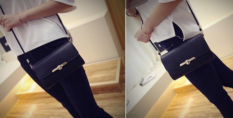 กระเป๋าสตางค์ กระเป๋าคลัชมือ กระเป๋าสะพายข้าง สีดำ เนื้อสวย เรียบหรู คุณหนูมากๆคะ size :ยาว19*สูง12*หนา 6cm