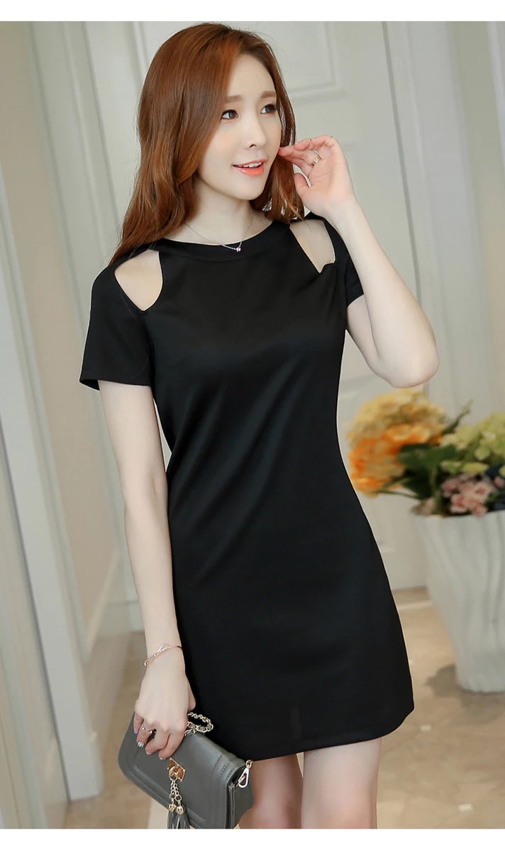 ชุดเดรสสั้น เดรส สีดำ แต่งเว้าไหล่ สวยเปรี้ยว มากคะ SIZE s/M