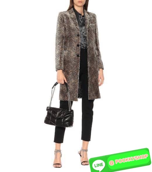 SAINT LAURENT Loulou Puffer Small shoulder bag material: leather internal details: fabric lining, internal zipped pocket colour of fastening: gold tone hardware adjustable chain and leather shoulder strap magnetic fastening