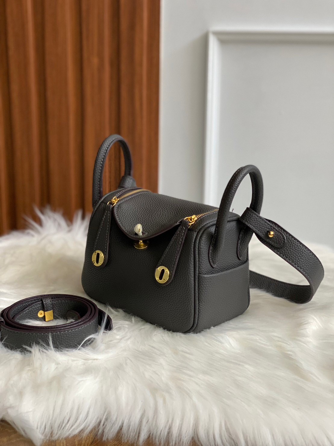 Mini LD 18 cm & 20 cm Lindy size แจ๋ว พร้อม Debut แล้วค่าพี่ๆ ตอกย้ำความปังของ LD collection ไม่ว่าจะทำมากี่ Size ก็หมดเกลี้ยง เติมสต็อคเเทบไม่ทัน การันตีความปังของนางด้วยไซส์จิ๋ว 18 cm ไปเลยค่า ใครว่าเล็กจะไม่เริ่ด คิดผิดค่ะ นางจุของเท่ารุ่นพี่ 20 เลยนะค